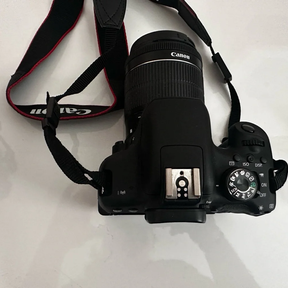 Canon EOS Rebel T6i with EF-S 18-55mm lens- WiFi enabled